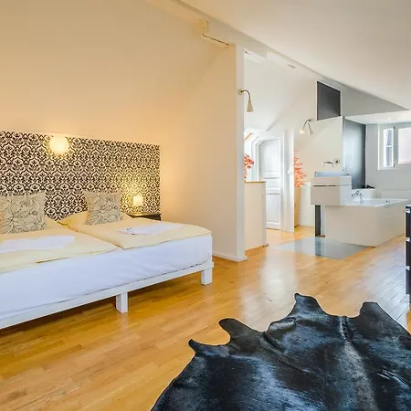 Apartment Historic Centre I