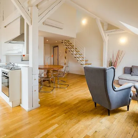 Apartment Historic Centre I